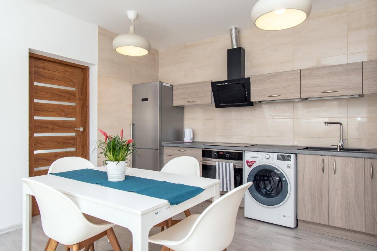 Xmodar Apartamenty Ustka Bagian luar foto